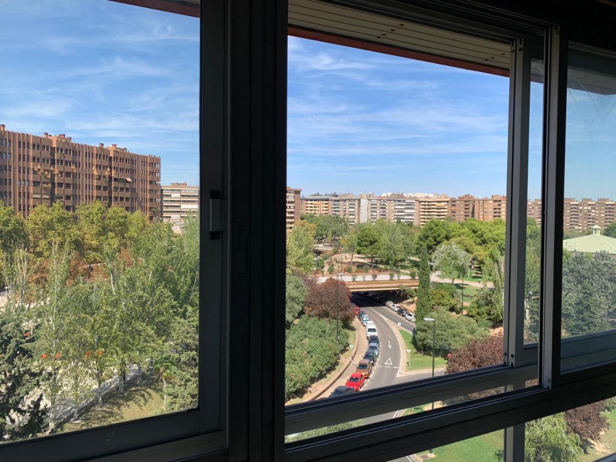 Precioso Piso Recien Reformado En Zaragoza Apartment Ngoại thất bức ảnh