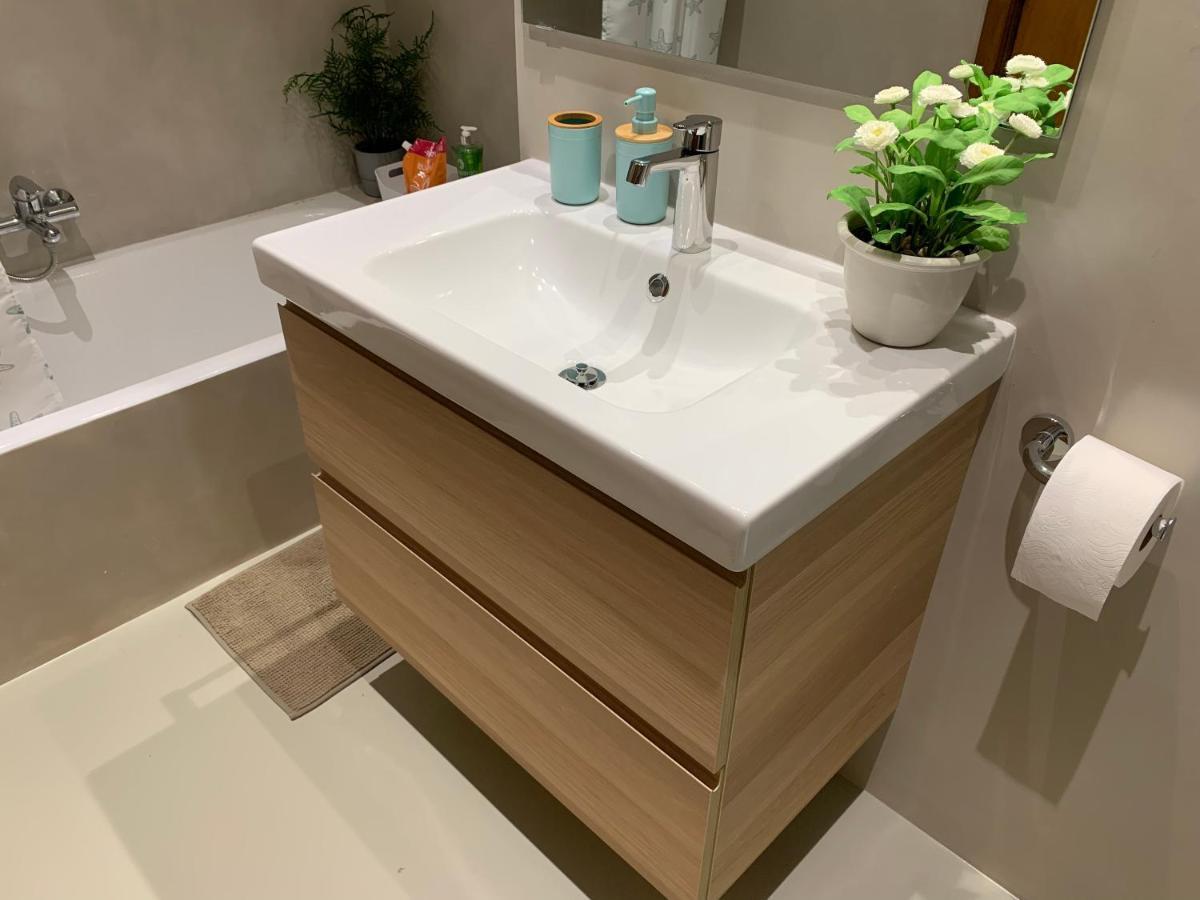 Precioso Piso Recien Reformado En Zaragoza Apartment Ngoại thất bức ảnh